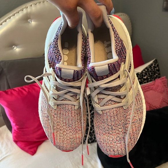 Adidas Ultra boost - Picture 2 of 7